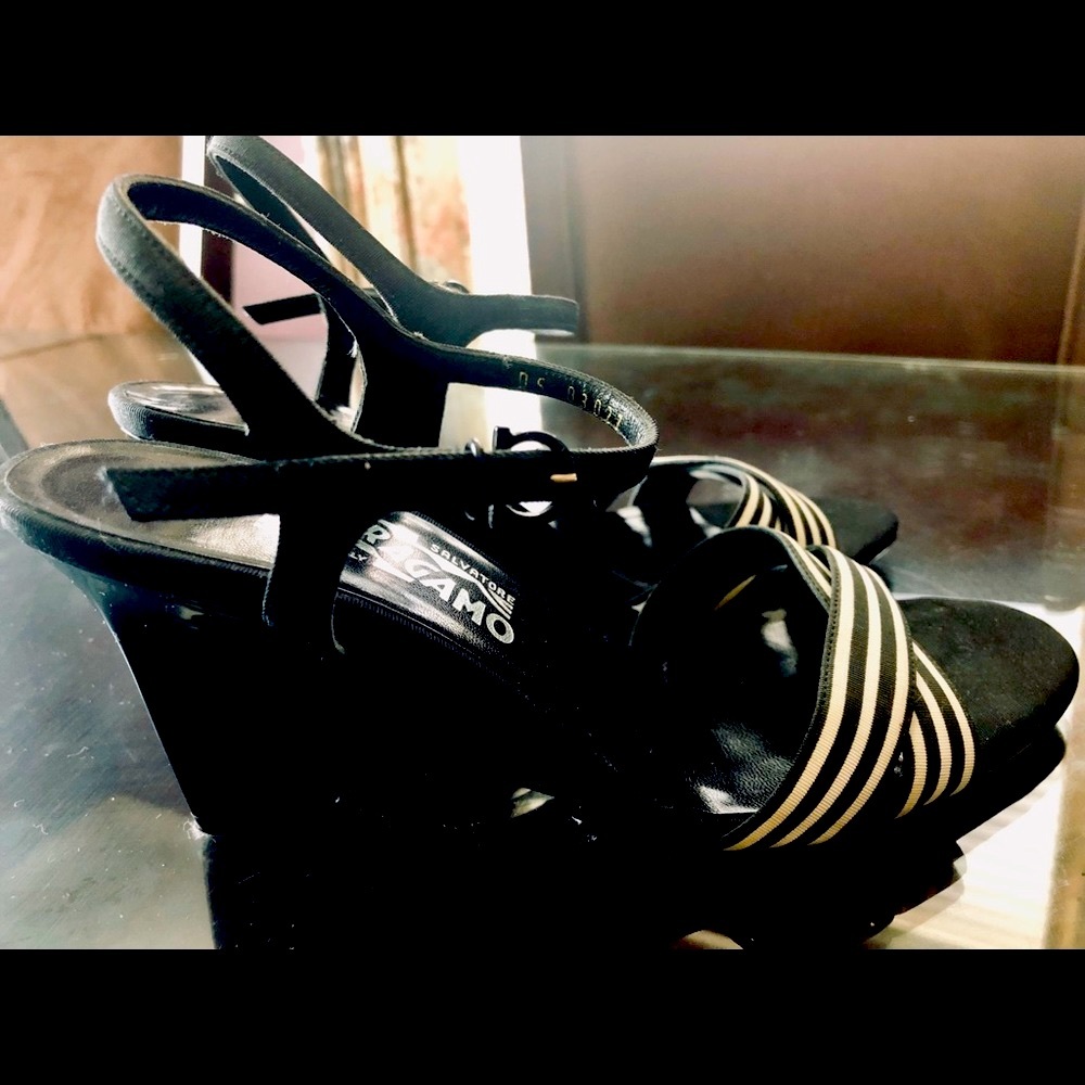 Ferragamo Shoes - Picture 5 of 6